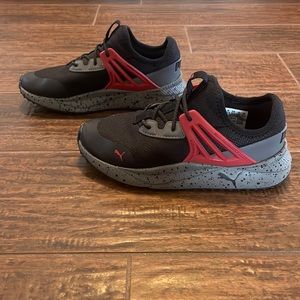 Puma Boys 1.5 Black & Red Sneakers